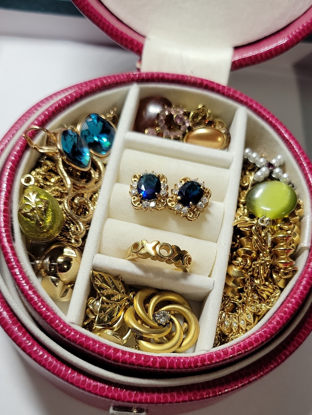 Gold Tone Blue Crystal Stud Earrings - Women Jewelry Lot And Case